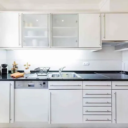 Sleeps 8 With Pool Air Con And Wifi * Quinta do Lago
