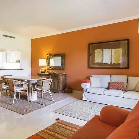 Sleeps 8 With Pool Air Con And Wifi Βίλα Quinta do Lago